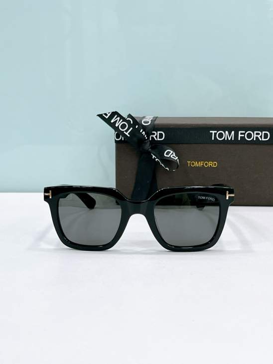 Picture of Tom Ford Sunglasses _SKUfw80537055fw